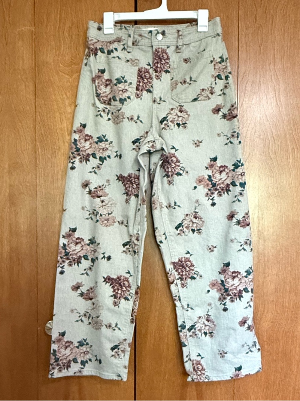 High Rise Wide Leg Floral Jeans Size 10 LIKE NEW